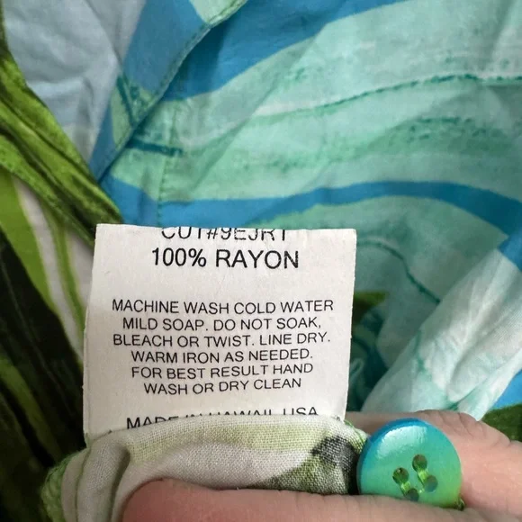 Jams World Blue & Green Tropical Print Short-Sleeve Button-Down - Picture 5 of 7